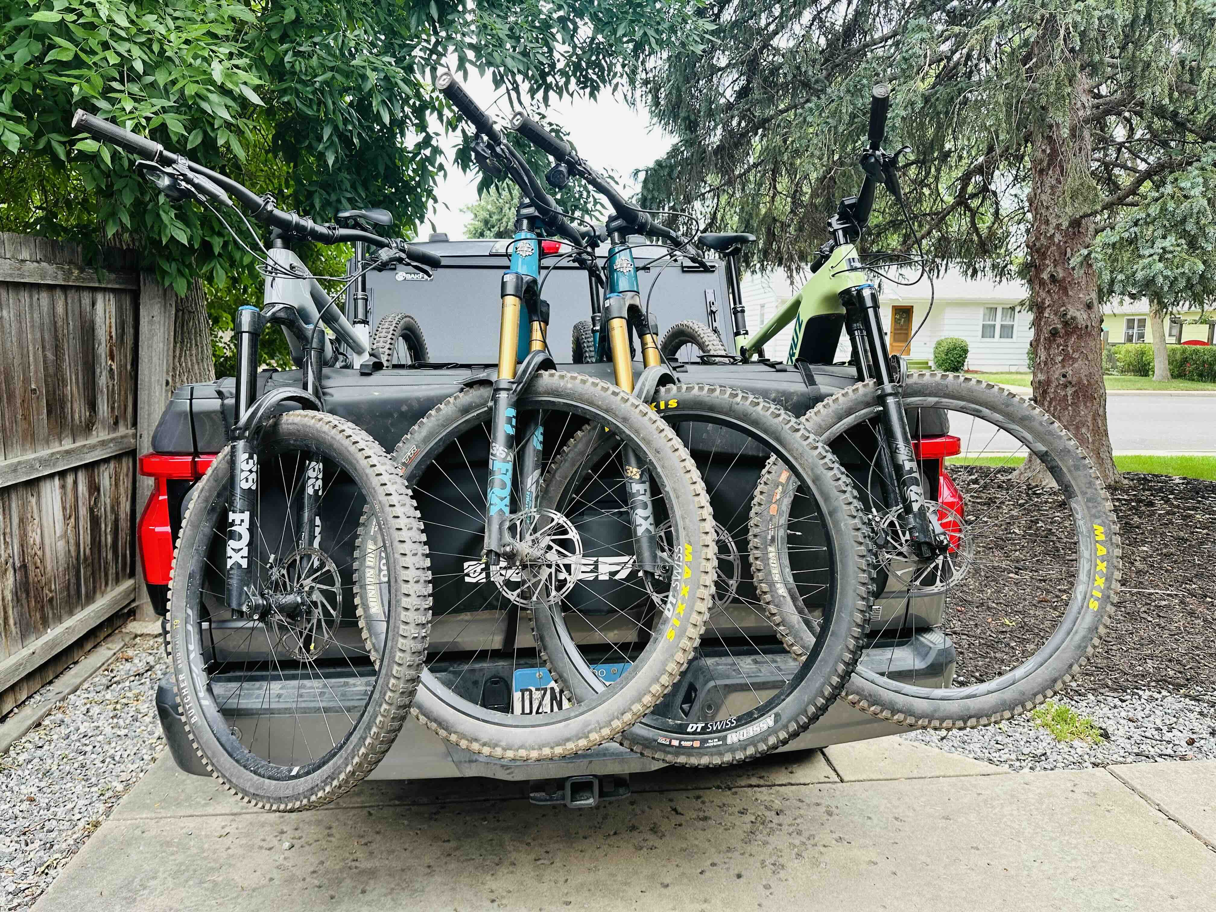 Day 1 — arrival, bike pickup, and evening Wilderness Medicine CME by the campfire